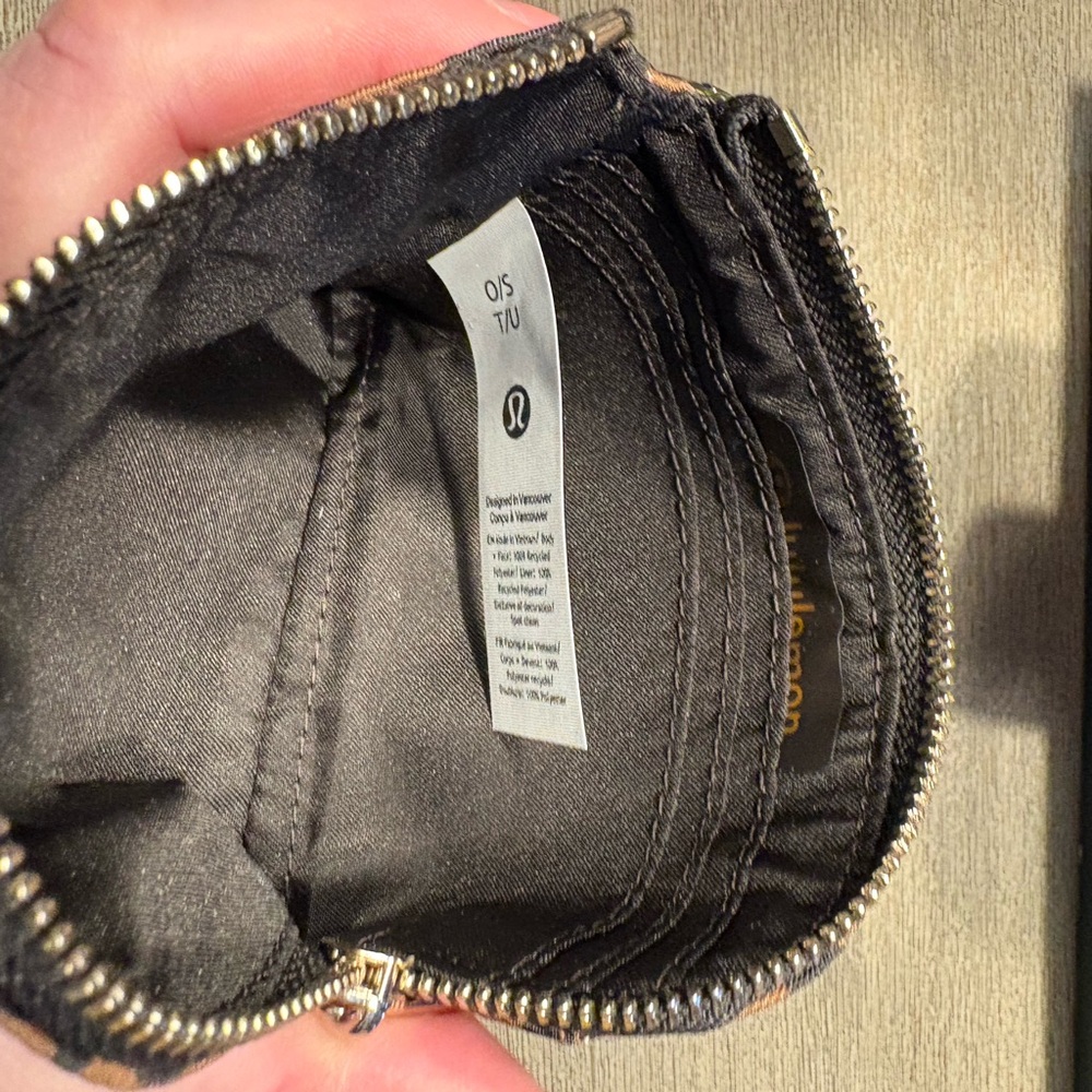Lululemon Clippable Card Pouch Keychain in Leopard - Picture 3 of 4